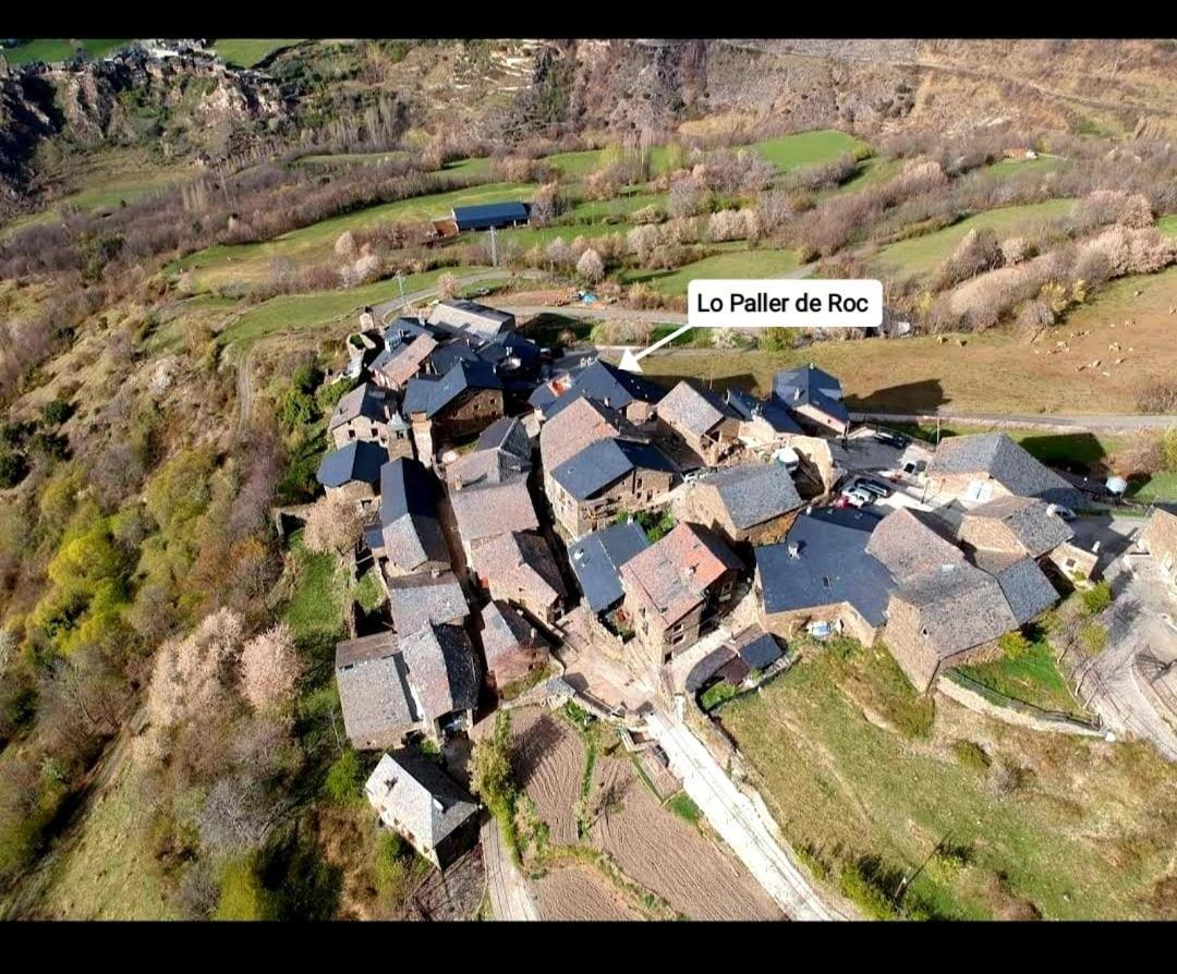 Lo Paller De Roc Montescladó Exterior foto